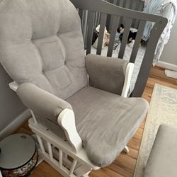 Rocking Chair Glider & Ottoman 