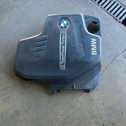 12-18 BMW 428i Engine Cover 