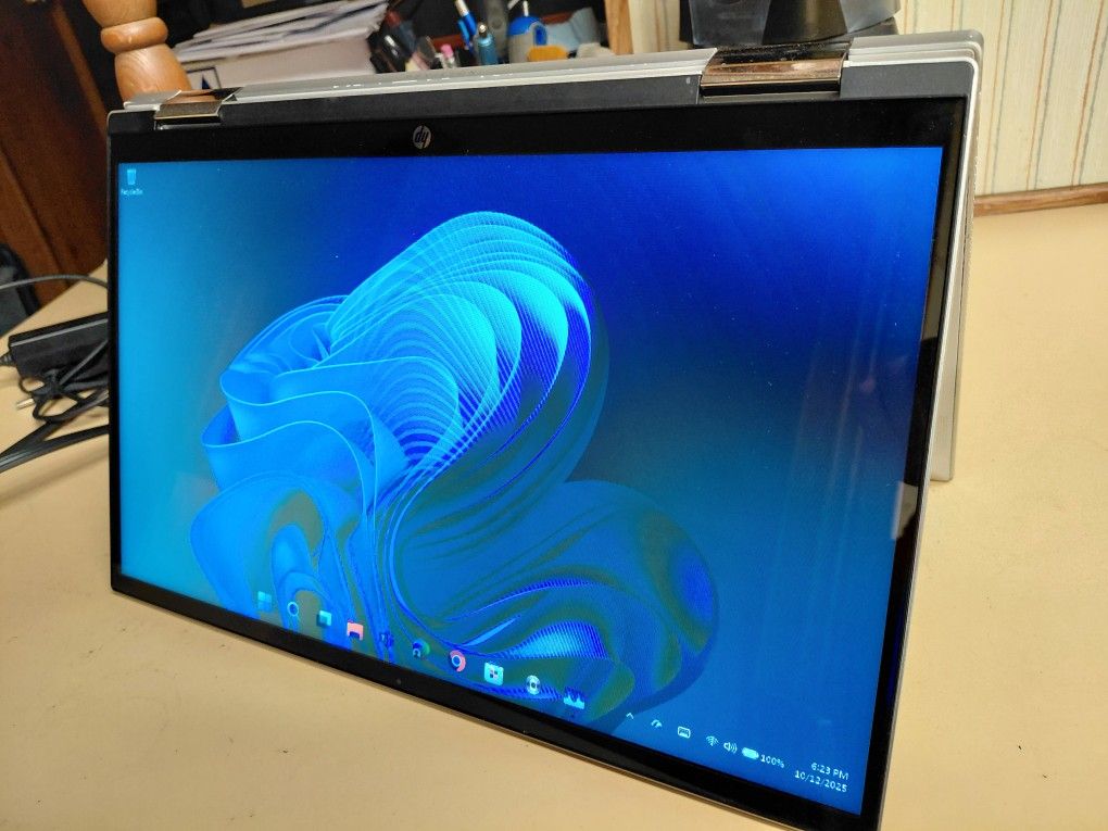 HP Pavilion x360 "15 2-In-1 Thin  Convertible Touchscreen Laptop (i5-1135G7, 8GB RAM, 256GB NVMe, Intel Iris Xe Graphics, W11)