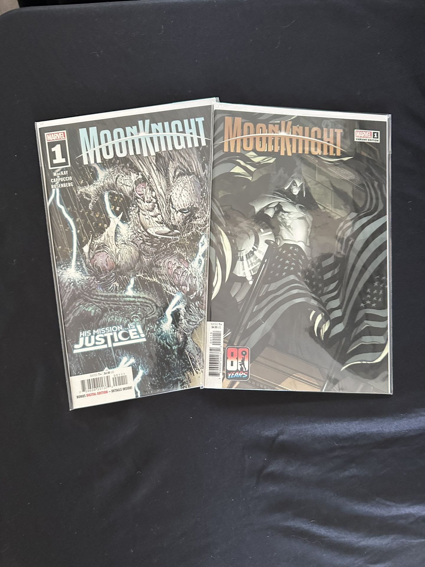 Marvel Comics Moonknight #1 And #1 Flag Variant