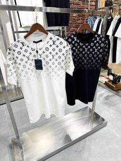 Lv Monogram Tee