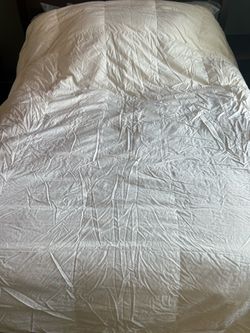 Noble Excellence Goose Down Comforter - Full/Queen