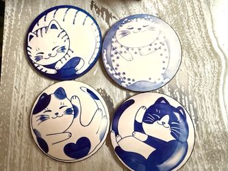Mino Ware (Mino-yaki) Style Kitty Cat Wood Coasters - Set of 4   Charming set of four wooden Each coaster features a unique blue and white illustratio