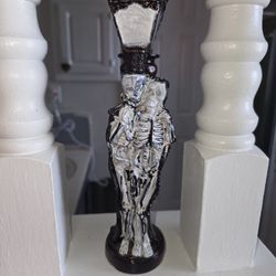 Fancy Little Skeleton Light