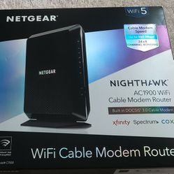New NETGEAR Nighthawk AC1900 C7000V2 WiFi Cable Modem Router