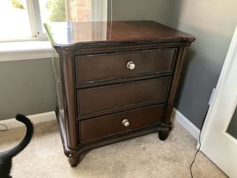 End table dresser