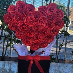 Eternal Flower With 1 Aromatic Candle And 1 Body Lotion Champagne Roast From Body Works 