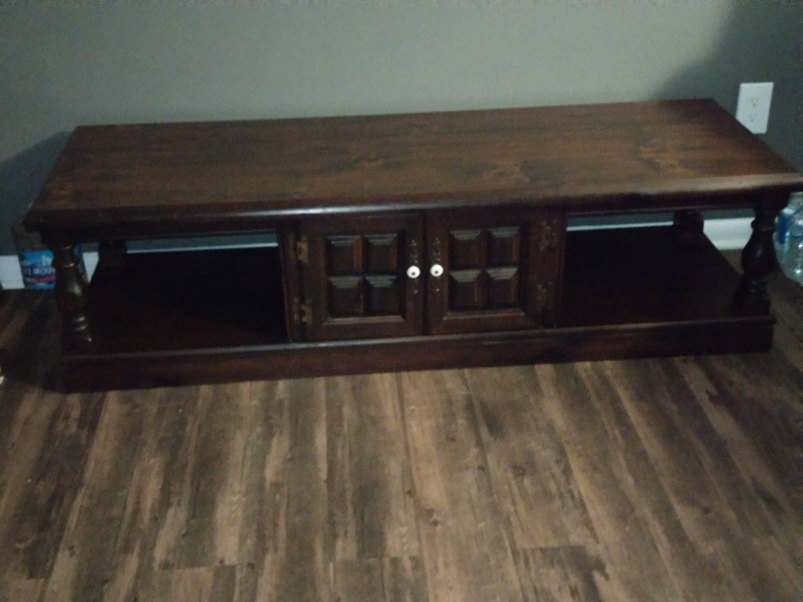 Coffee Table with cabinet