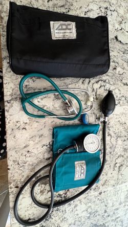 ADC Blood Pressure Cuff and Stethoscope Set