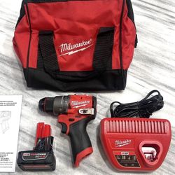 Milwaukee New Hammer Drill 12M Fuel Brashness , 4ah Battery And Charger 