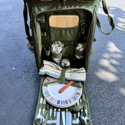 Cooler With Picnic Tools