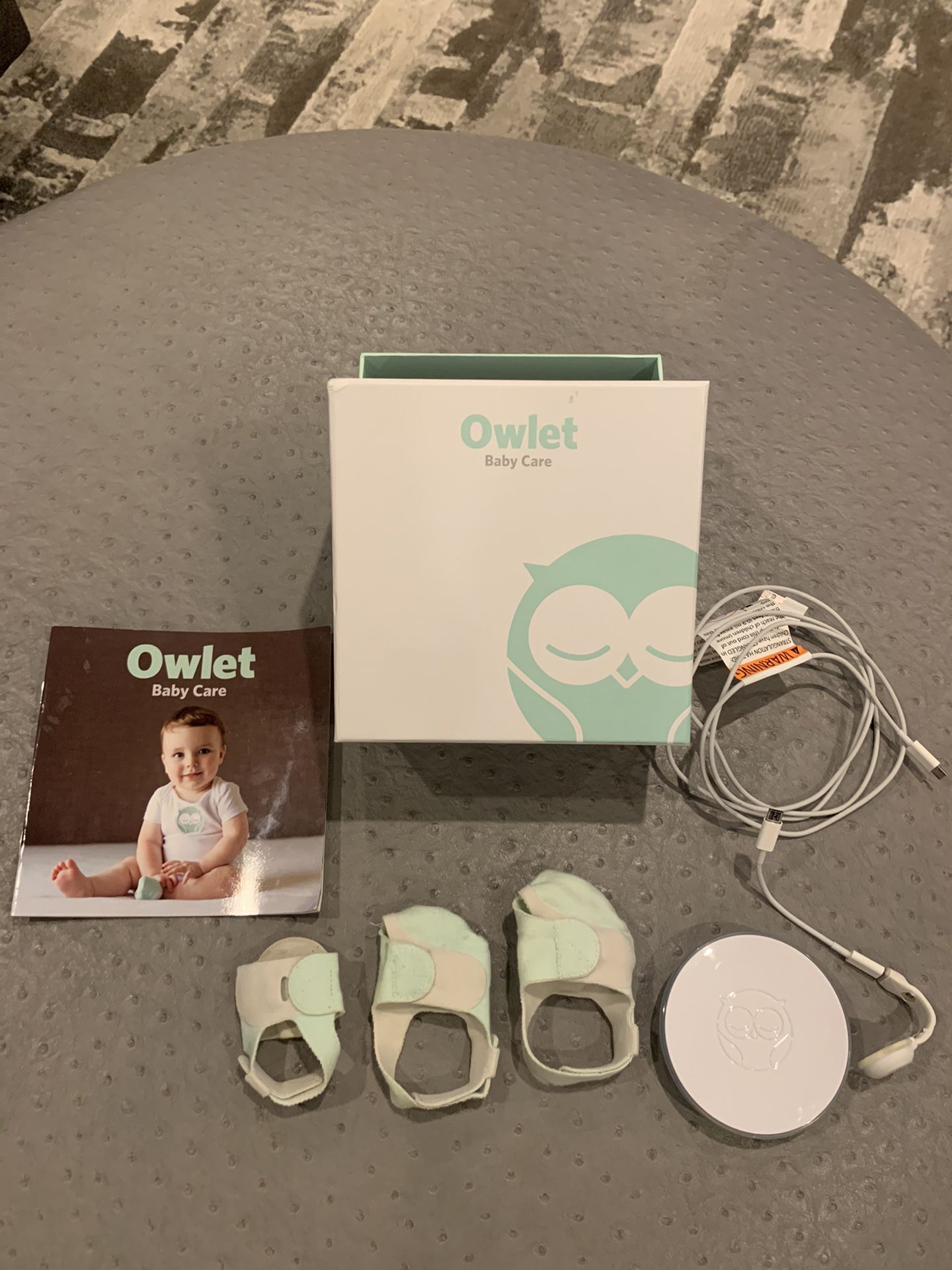 Owlet Smart Sock - Baby Monitoring - LIKE NEW