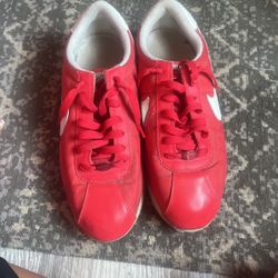 Nike 