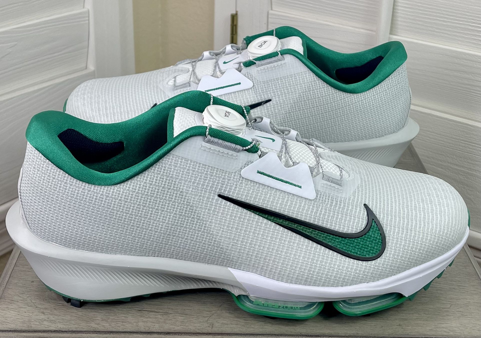 Nike Infinity Tour BOA 2 Air Zoom/Flyweave Golf Shoes - HQ2160-100 - Available in Men’s Size 10.5 and 11.5 Wide - New