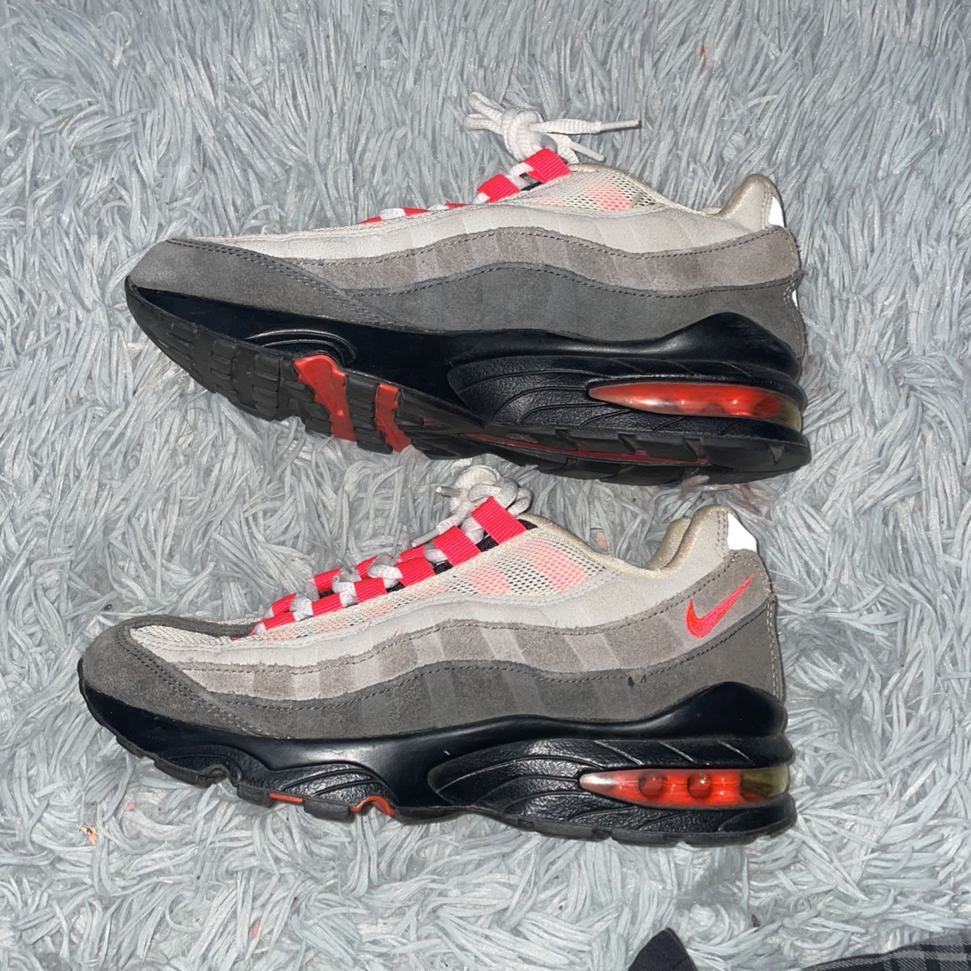 Air Max 95 OG 'Solar Red