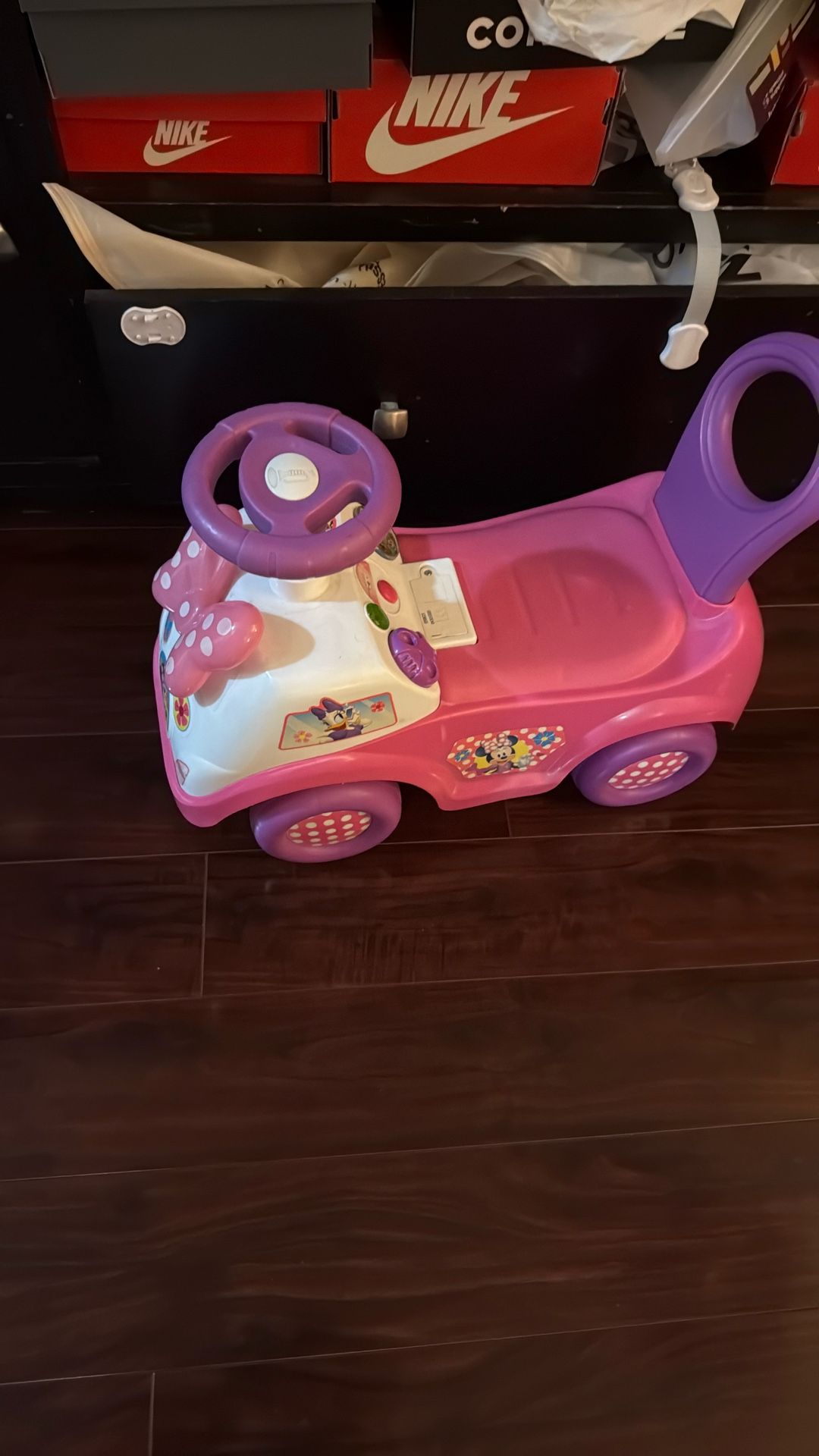 Free Minnie Mouse Car