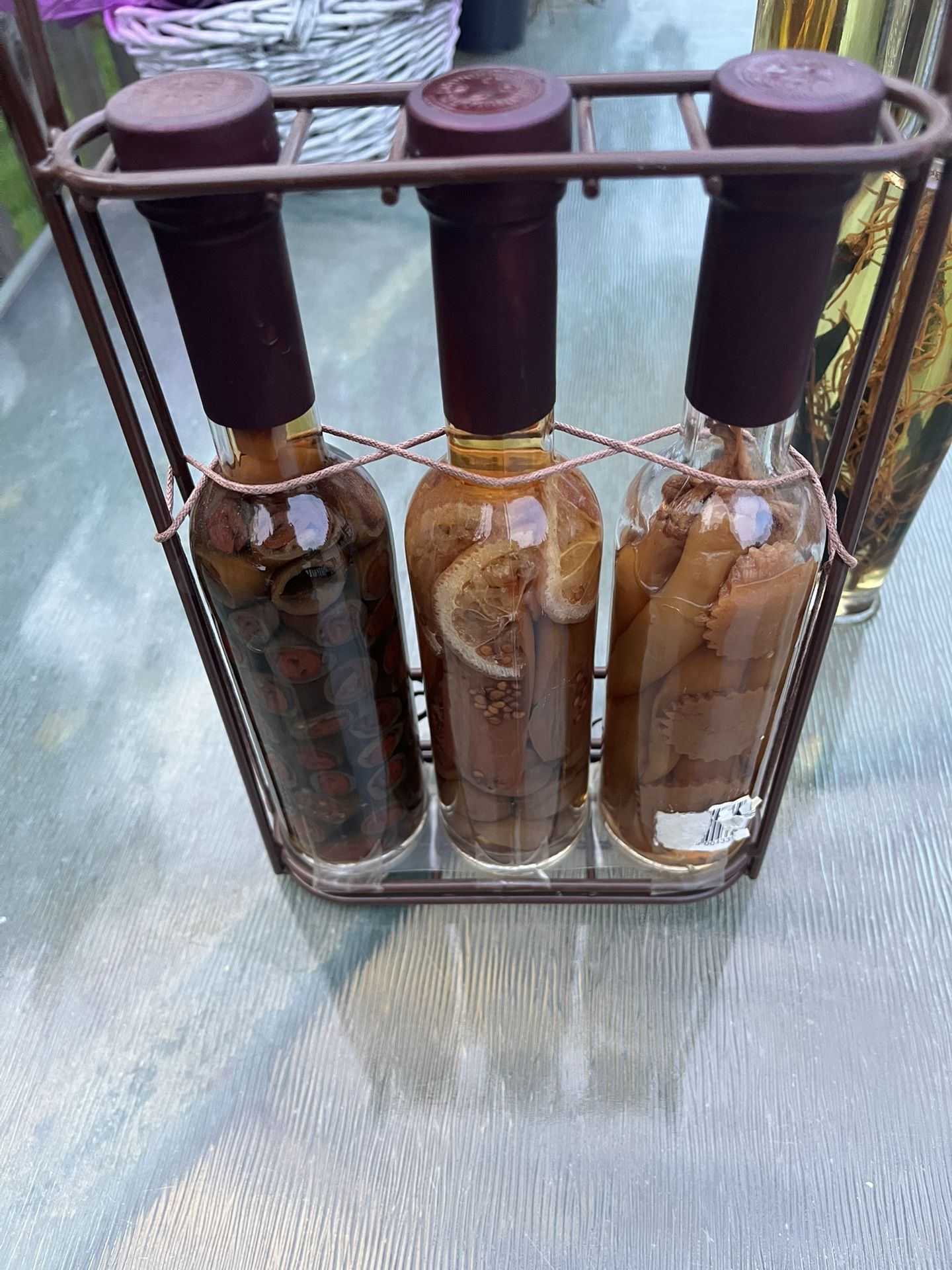 Oil Decorations 