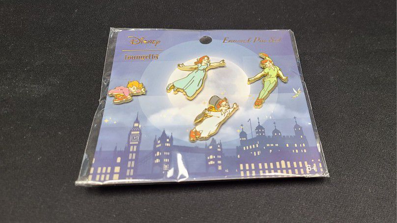 Loungefly Disney Peter Pan 4pc Pin Set