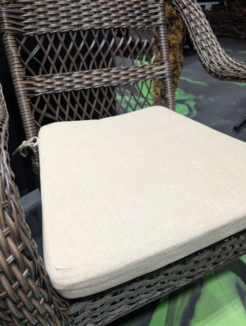 Home Depot Wicker Bench & Chair Set