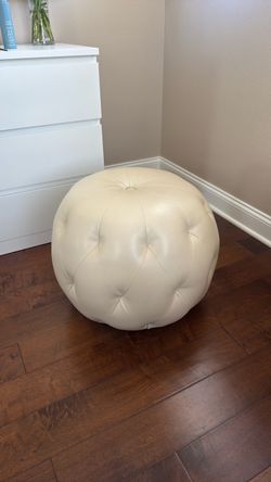 Cream Round Ottoman Pouf