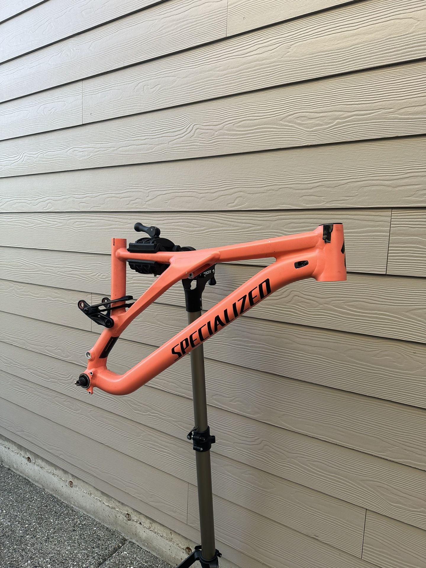 Specialized Mountain Bike Frame Size Medium