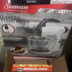 12-speed stand mixer