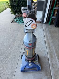 Hoover WindTunnel Pet Rewind (Model UH70210)  with replacement belt