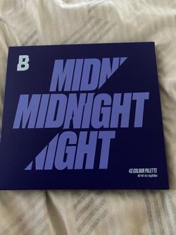 Beauty Bay eyeshadow palette