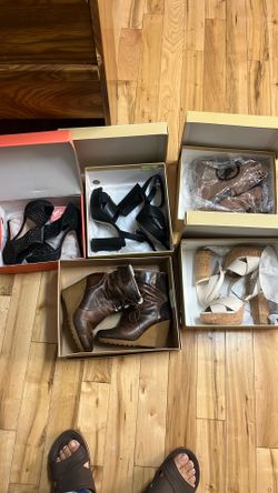 5 MK Michael Kore 6” heel shoes