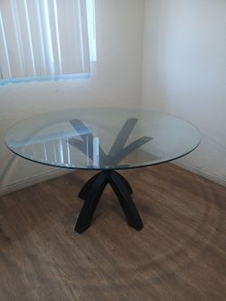 Round glass table