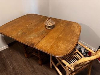 FREE Wooden Drop-Leaf Dining Table
