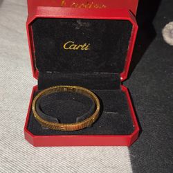 Gold L0VE UNLIMITED Bracelet Size 20cm