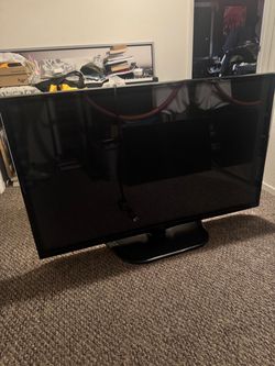 46” LG TV