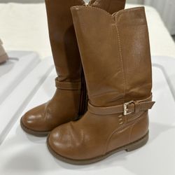 Size 7 Girls’ Boots 