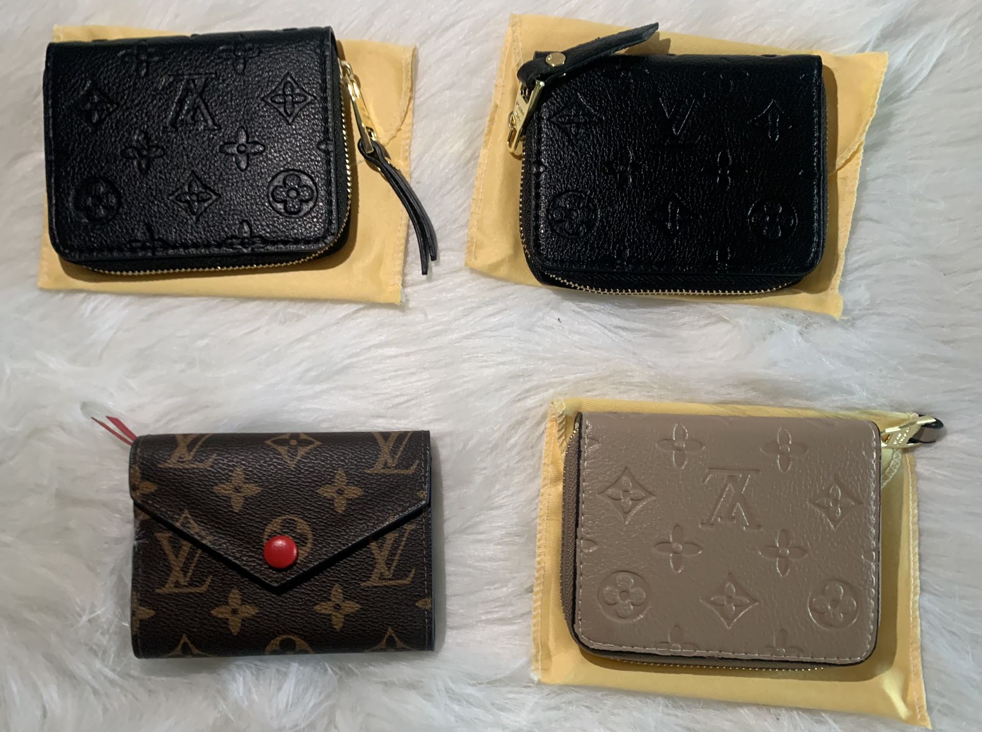 Women Small Wallets Brand New $55 Each Perfect Xmas Gift 