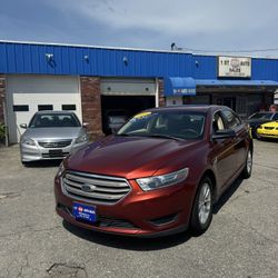 2014 Ford Taurus