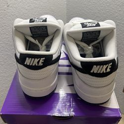 Nike SB Dunk (DEADSTOCK)