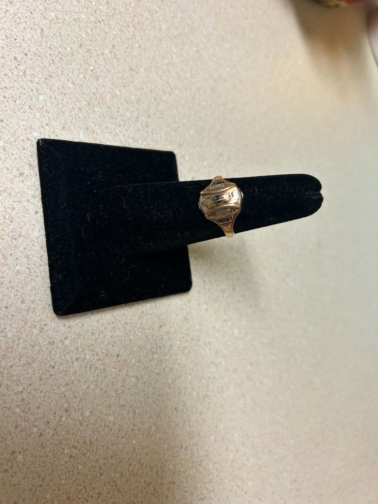 Anillo De Oro Clásico