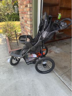 Jogger stroller