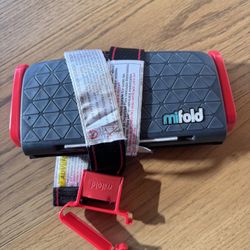 Mifold Grab-And-Go Compact Car Booster Portable Seat Black Traveling Seat EUC