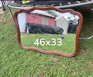 VINTAGE MIRROR