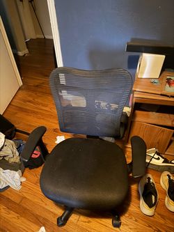 Computer chair