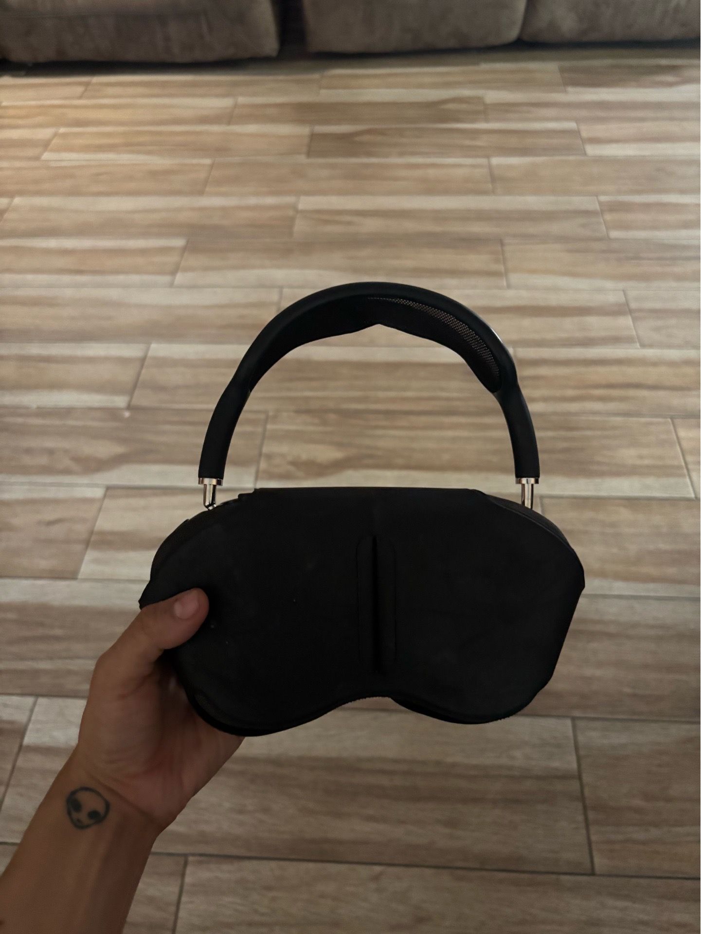 Apple AirPods Max – Space Gray (Lightning Version)
