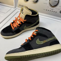 Multiple Used Jordan’s Sz7Y