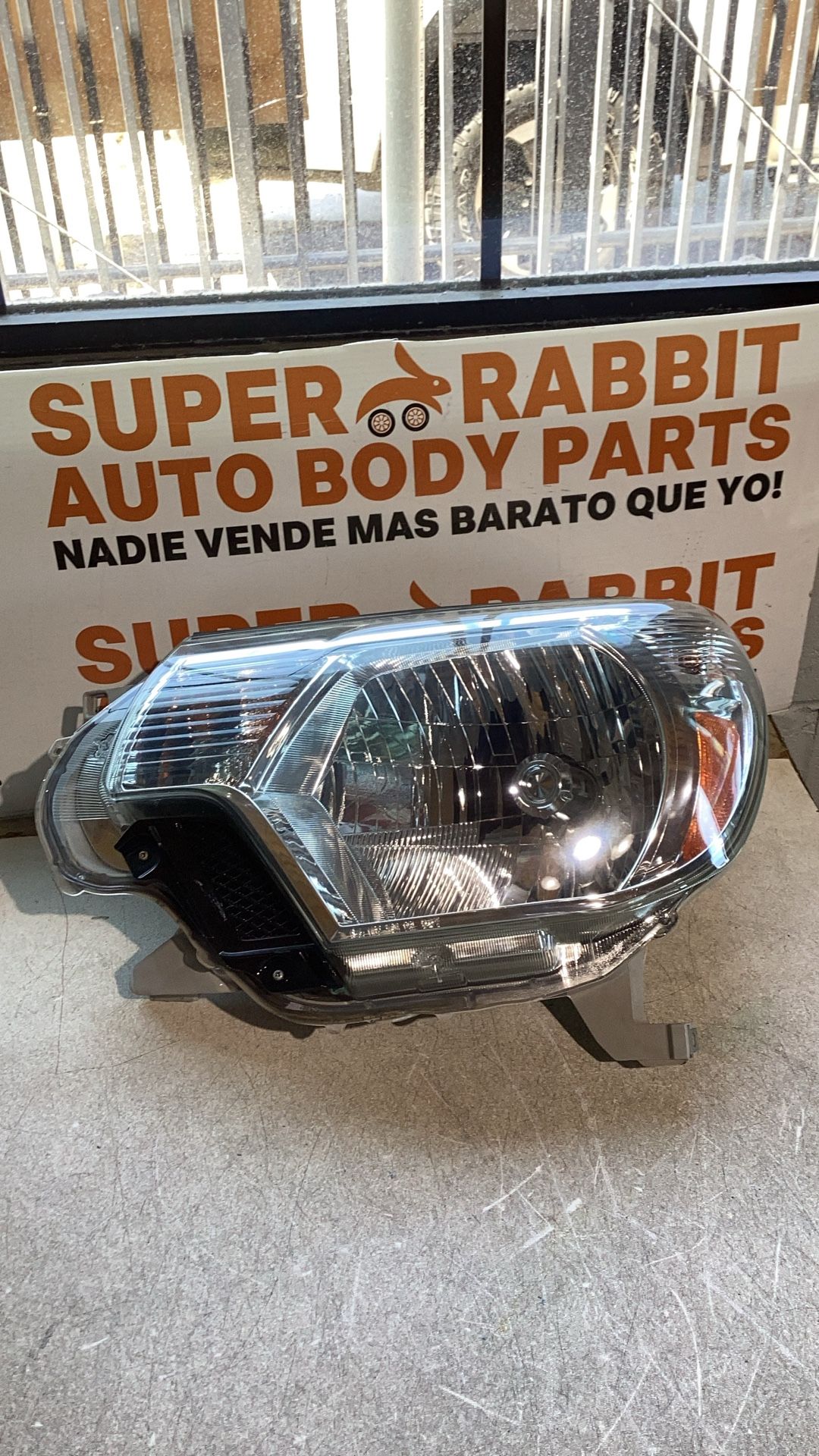 2012 Tacoma Driver Halogen Headlight Original 2015