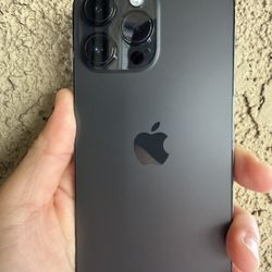Unlocked iPhone 14 Pro Max 1TB 100% Battery Space Black
