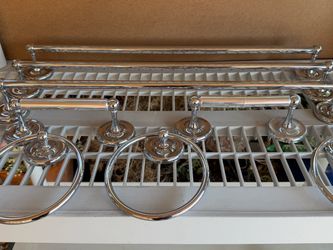 chrome towel holder ser for 2 bathrooms