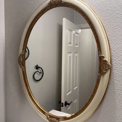 Oval Mirror