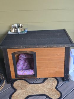 Dog house