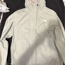 North Face Women’s Rain Jacket — Size M